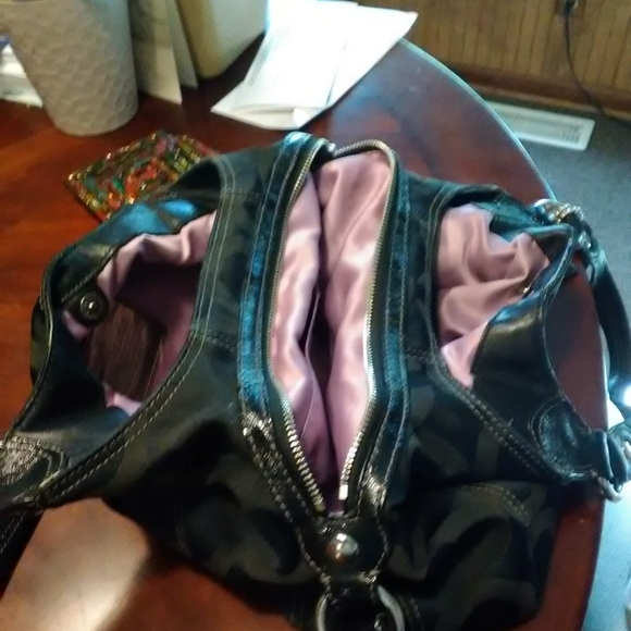 Coach purses - Picture 6 of 11